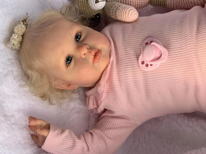 Ellie stor pigedukke med håndrodet hår