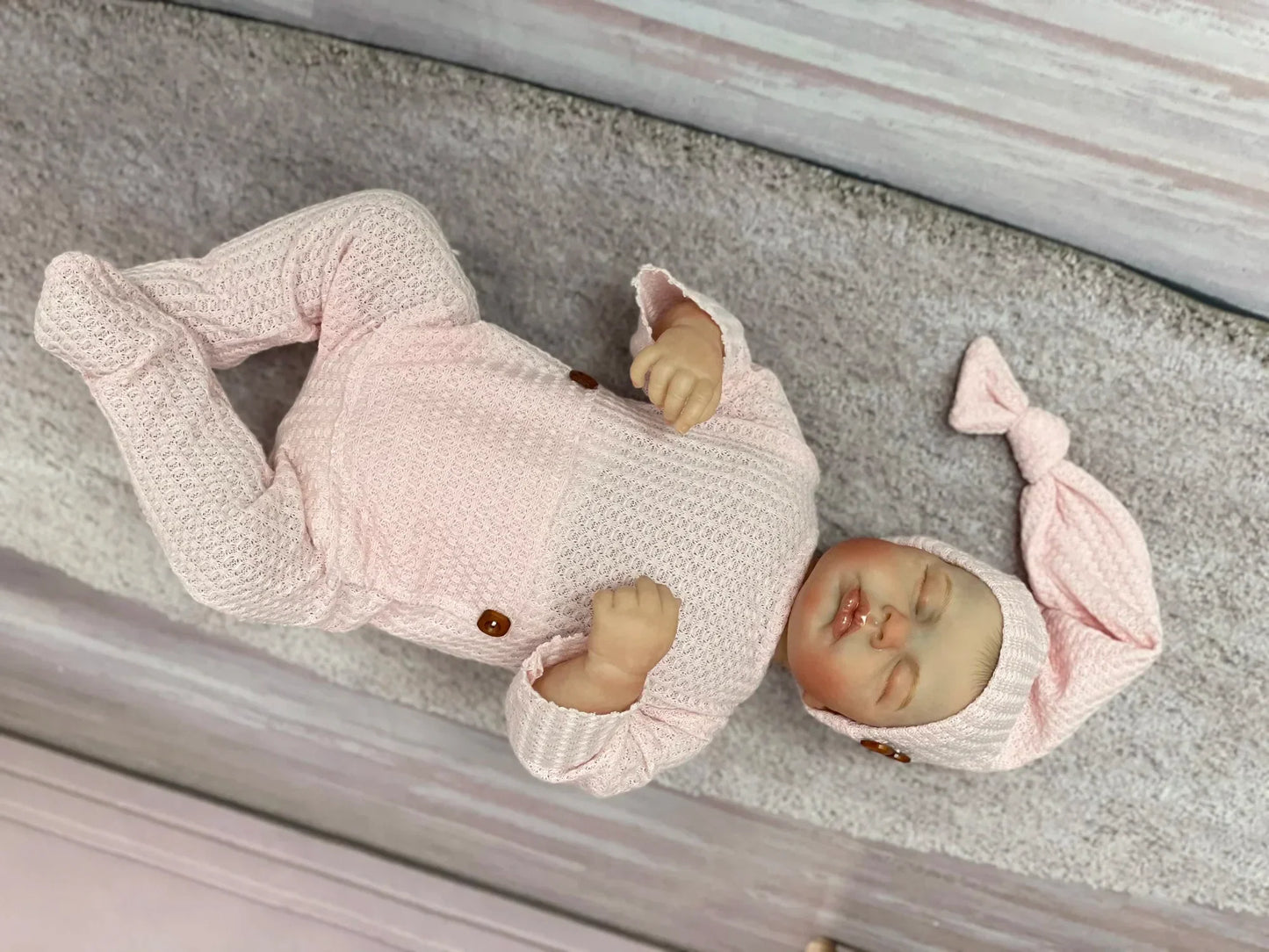 Harper og Hayden tvillingedukker med Genesis-bemaling