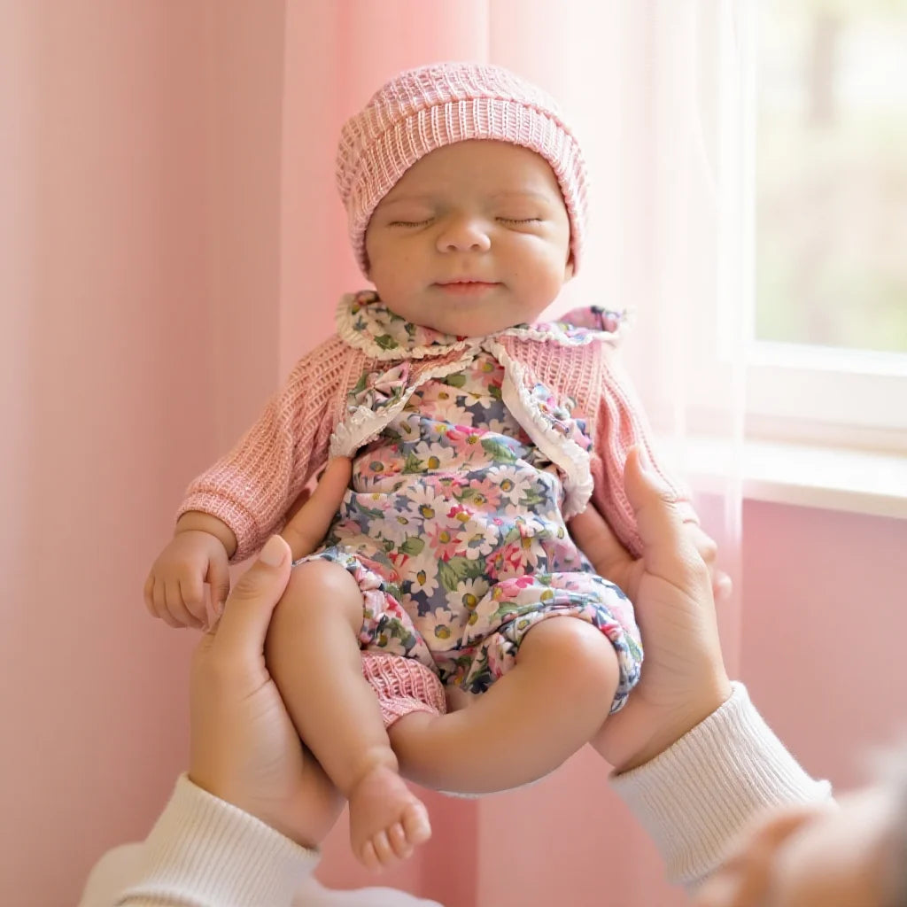 Freja livagtig dukke der ligner en rigtig baby, 33 cm